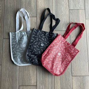 Lululemon 3 reusable bags